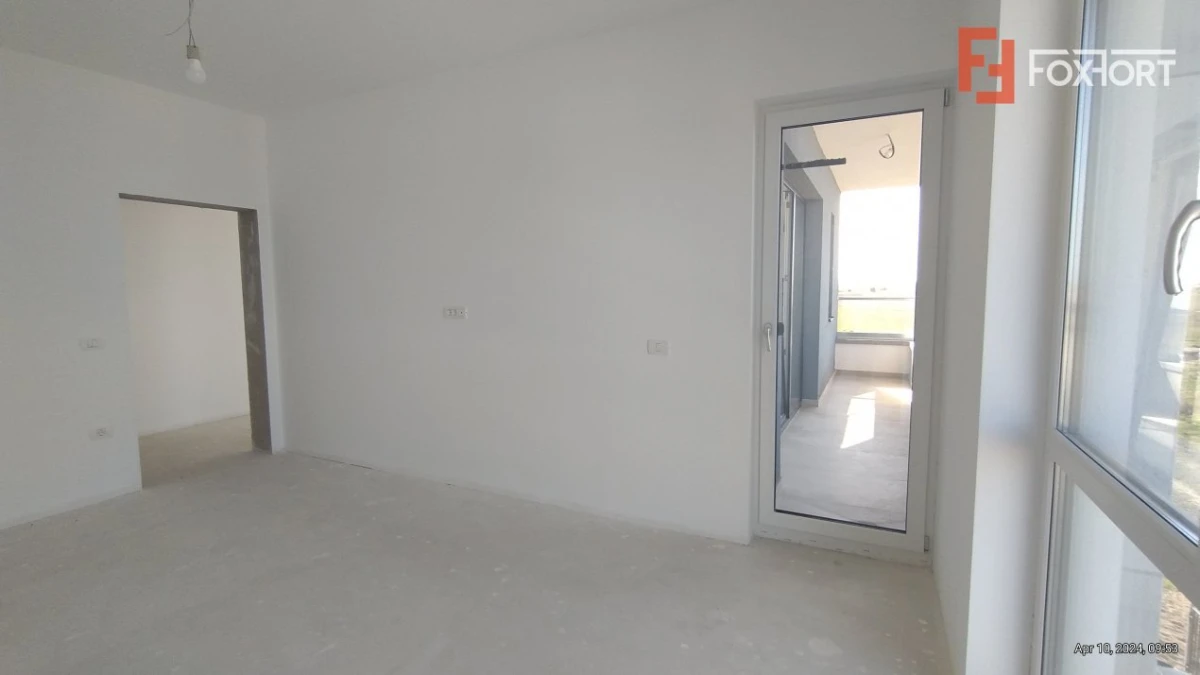 Apartament 3 camere, Zona Torontalului - Etaj 2 - 4