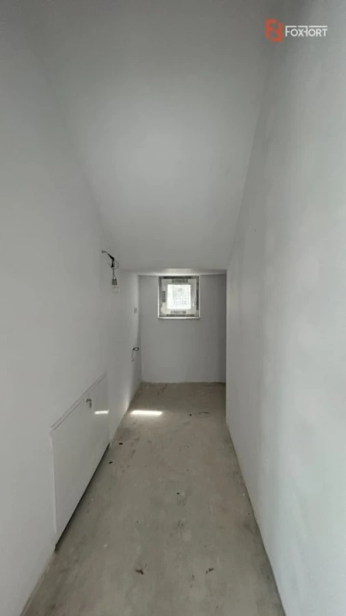 Duplex 5 camere spatios, cu 3 locuri de parcare - Dumbravita - 8