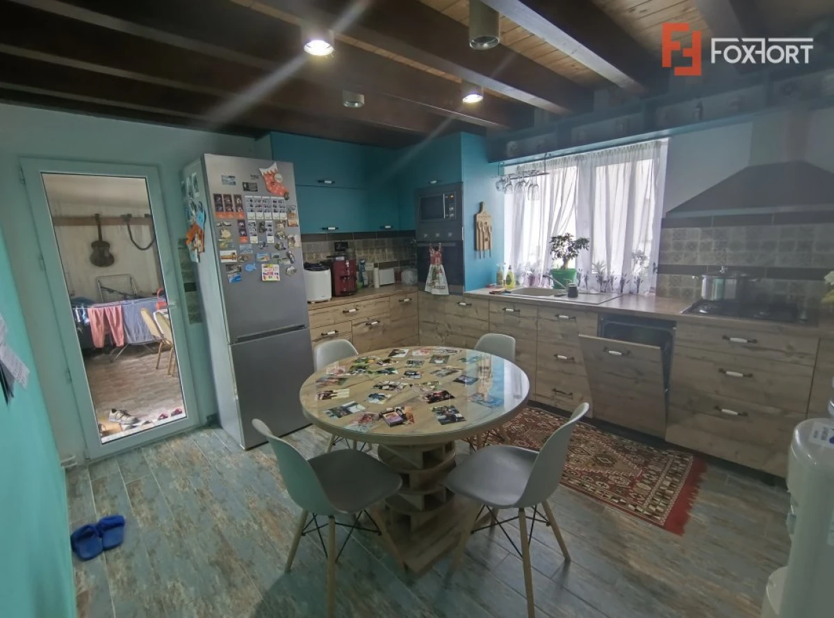 Casa individuala cu teren de 610 mp si garaj in Mosnita Noua - 2