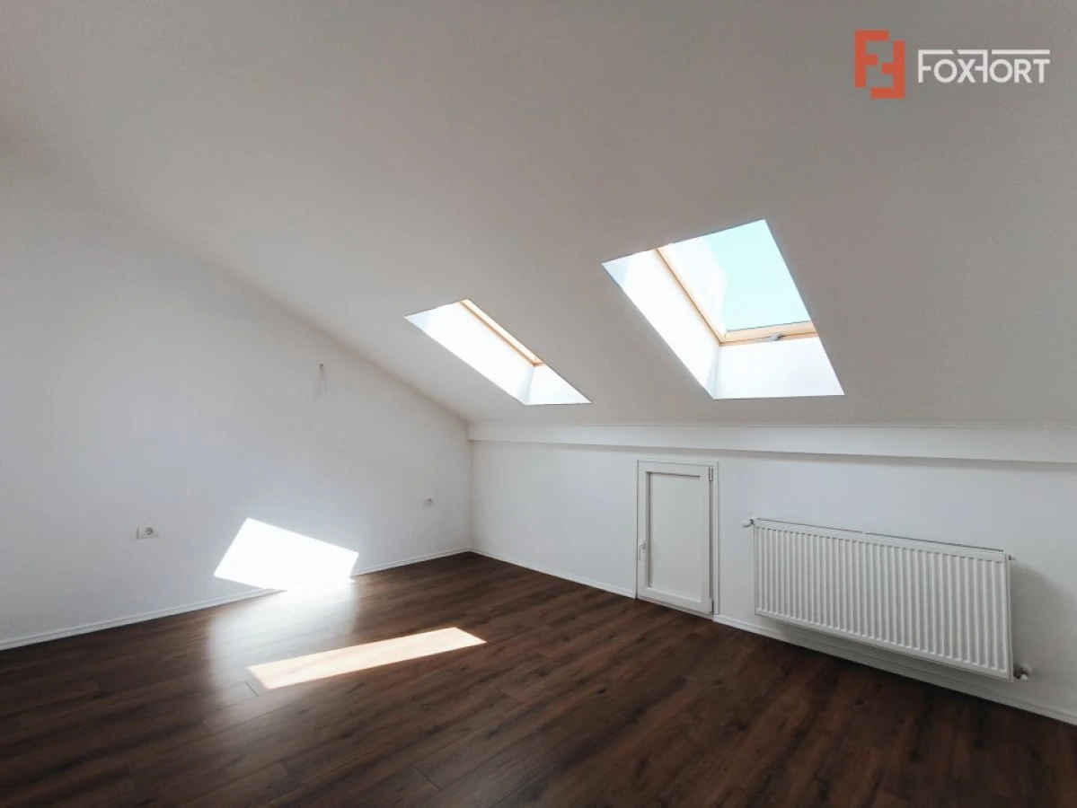 Apartament spatios cu 3 camere, scara interioara, 84 mp - V7227 - 10