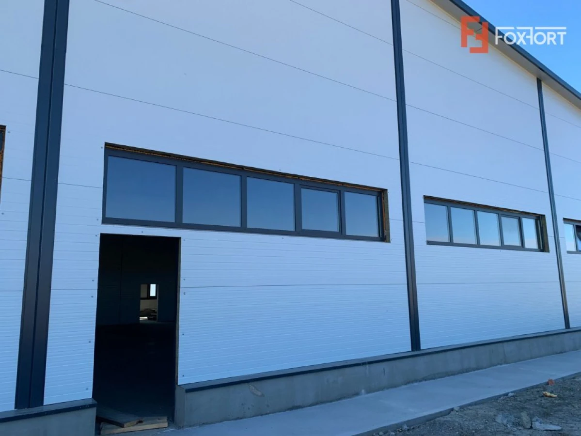 Hala industriala 600 mp, curte 1398 mp, parcare, toate utilitatile - Ghiroda - 1