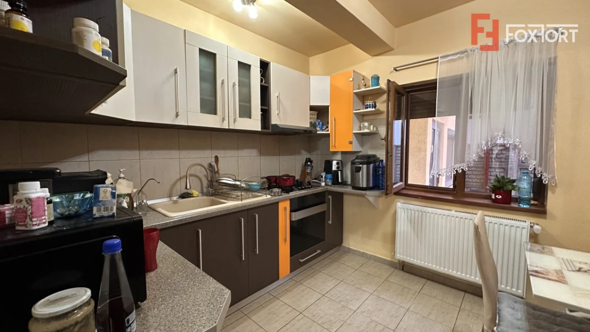 Casa individuala 4 camere, 165 mp, in Giroc vatra satului - 3
