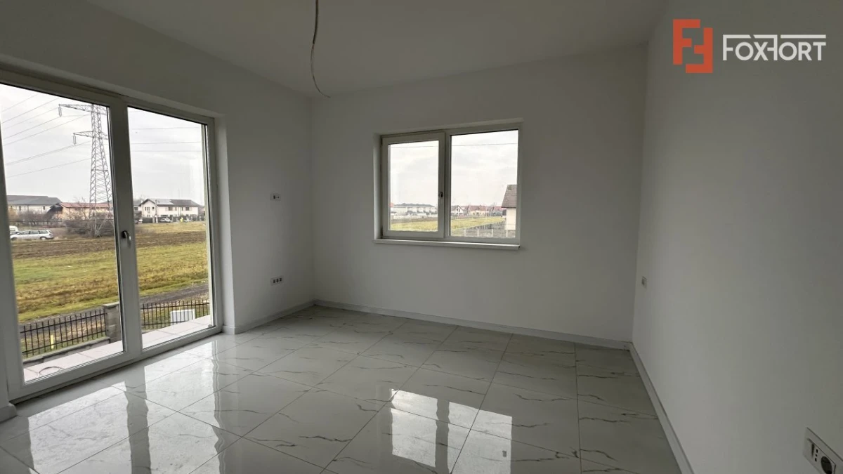 Duplex 4 camere, 110 mp, si teren de 330 mp in Giroc - 4