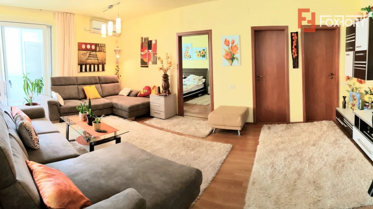 Apartament 3 camere, Lipovei - loc de parcare, balcon - 1