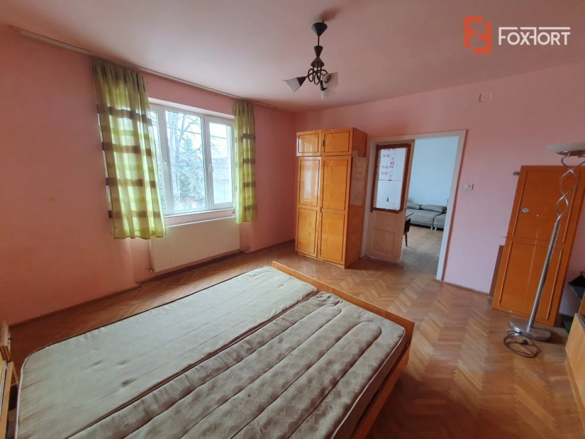 Casa individuala cu 6 camere, garaj si teren de 500 mp - zona Sagului - 10