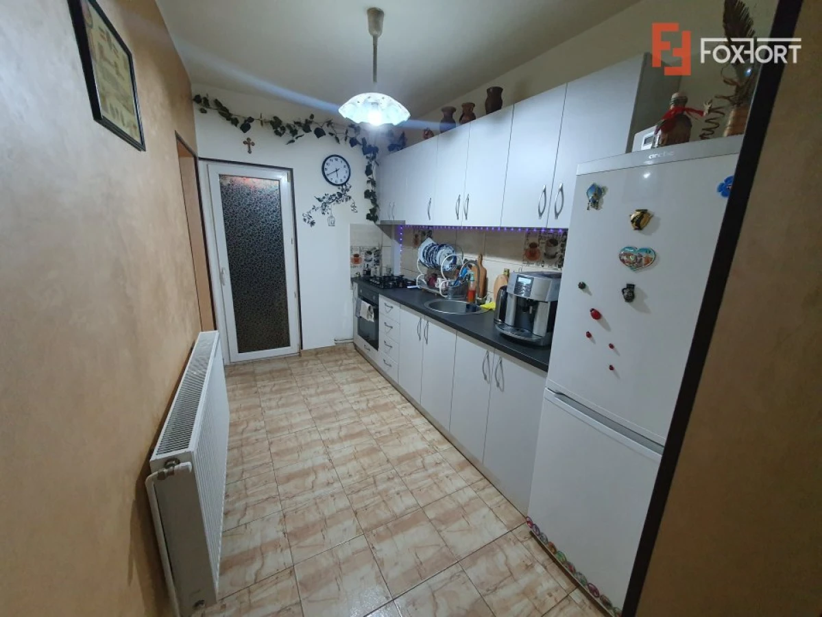Apartament cu 2 camere decomandat, cladire istorica - Sinaia - 9