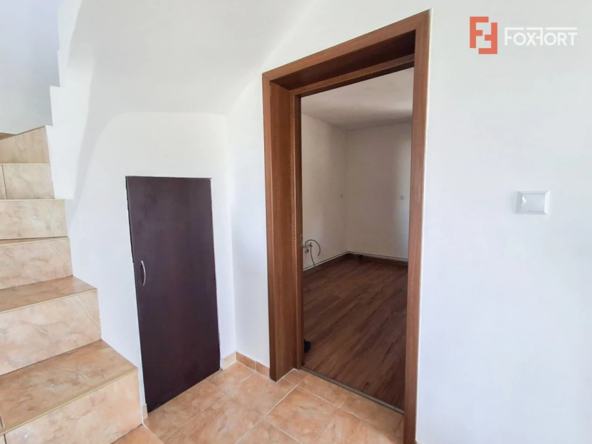 Casa individuala cu 4 camere de vanzare in Giarmata, zona Nord-Vest - 6