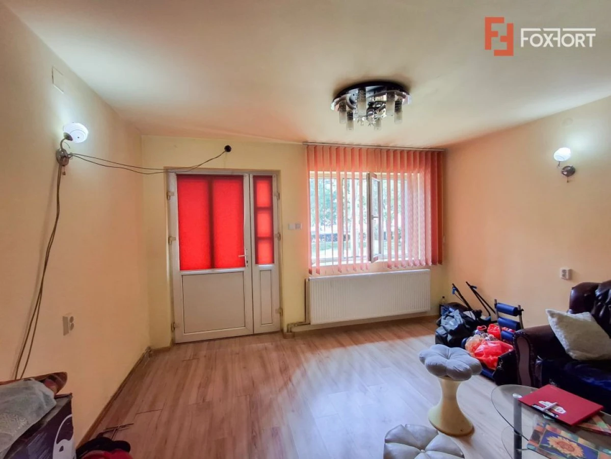Apartament cu 2 camere de vanzare in Timisoara la curte comuna, zona Elisabetin - 2