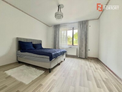 Casa Individuala de vanzare cu 3 camere si teren de 486 mp, zona Plopi, Ghiroda
