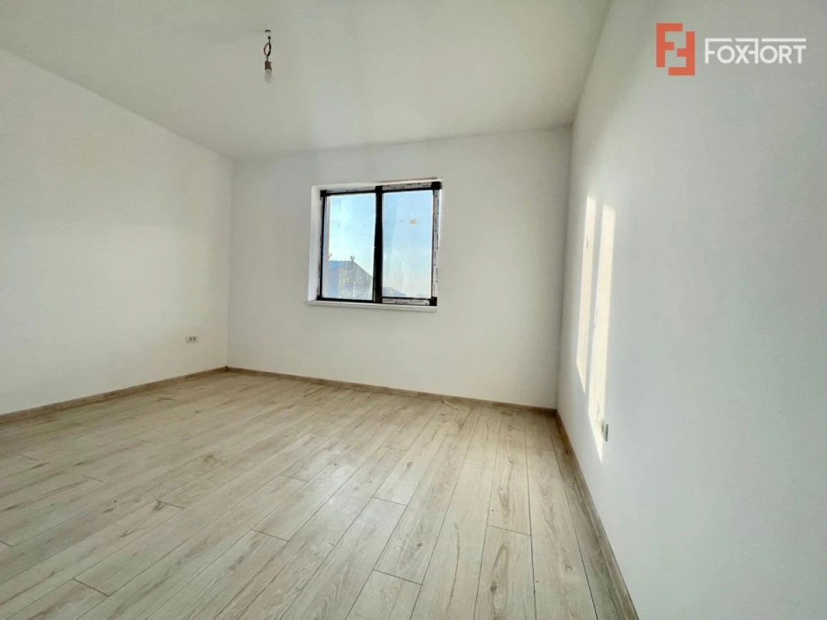 Casa individuala de vanzare cu 4 camere si teren de 532 mp, zona Remetea Mare - 5
