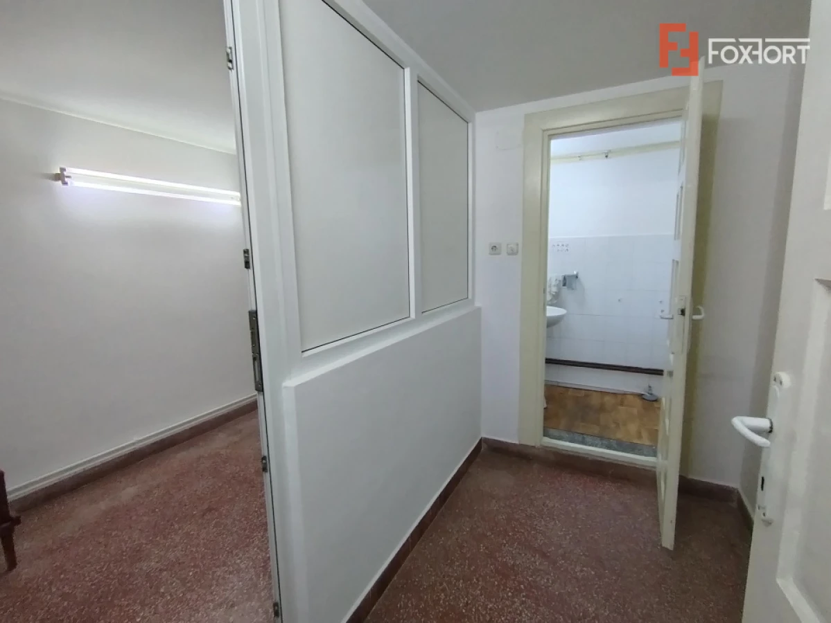 Spatiu comercial cu 3 incaperi de inchiriat in zona Spitalul Judetean - 3