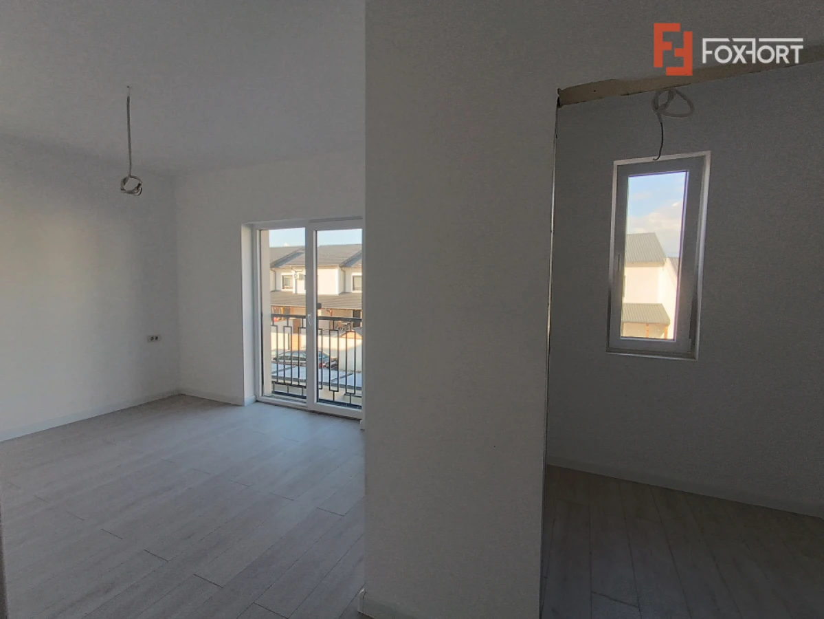 Duplex 4 camere si teren de 250 mp Chisoda - 1
