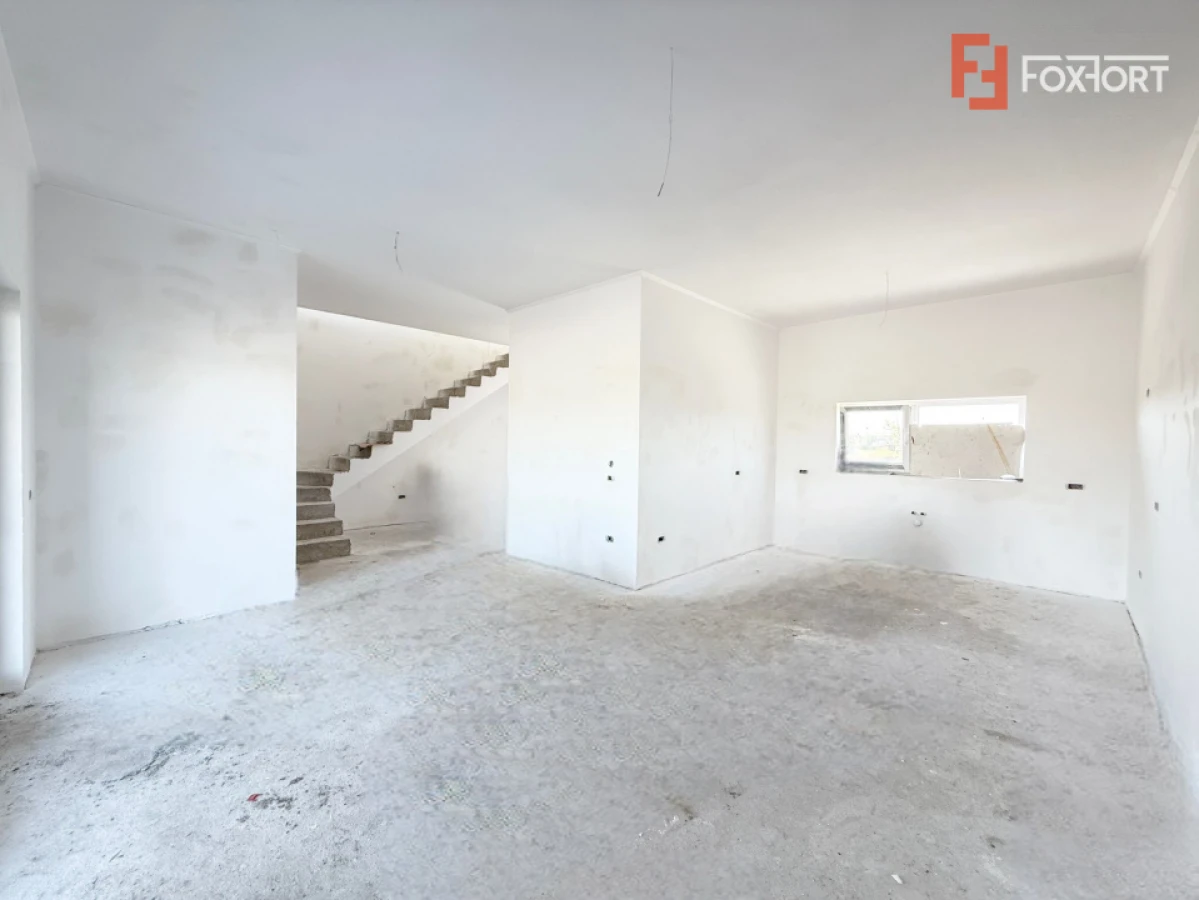 COMISION 0% Triplex cu 4 camere de vanzare in Sacalaz - 4