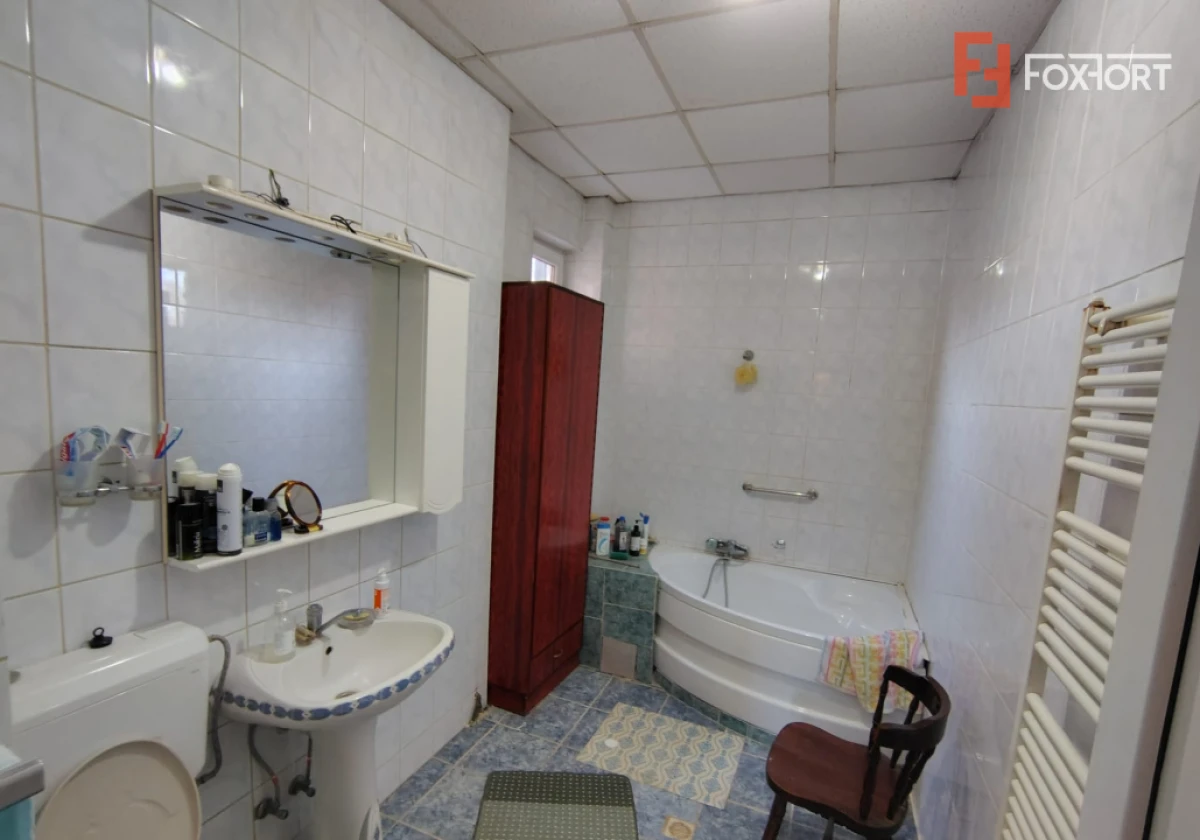 Casa individuala 6 camere, 269 mp utili, teren 635 mp, zona Girocului - 8