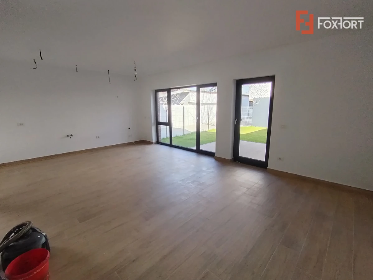 Casa individuala cu 3 camere de vanzare in zona Buziasului - 1