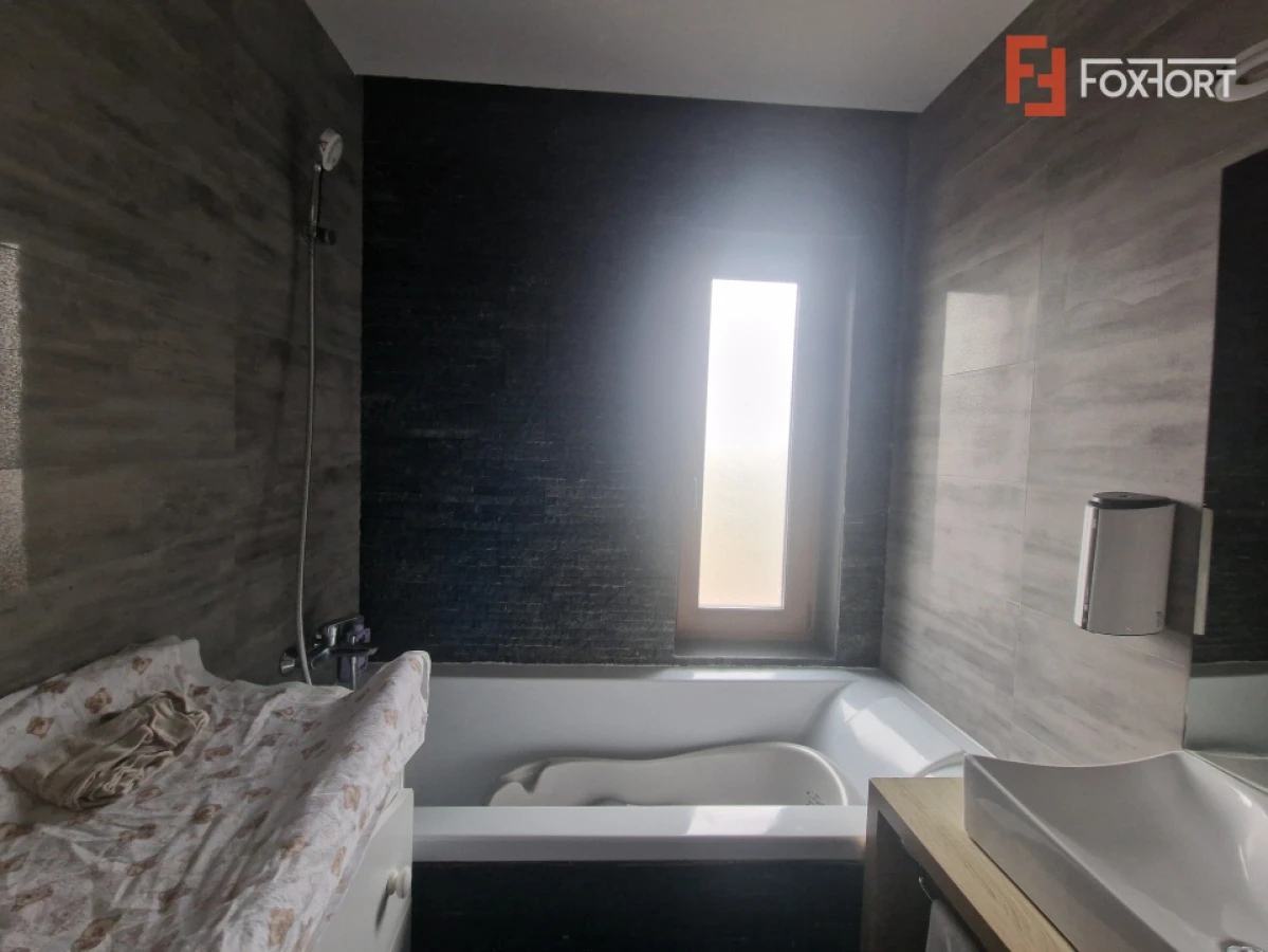 Duplex de vanzare cu 4 camere mobilat si utilat - Mosnita Veche - 8