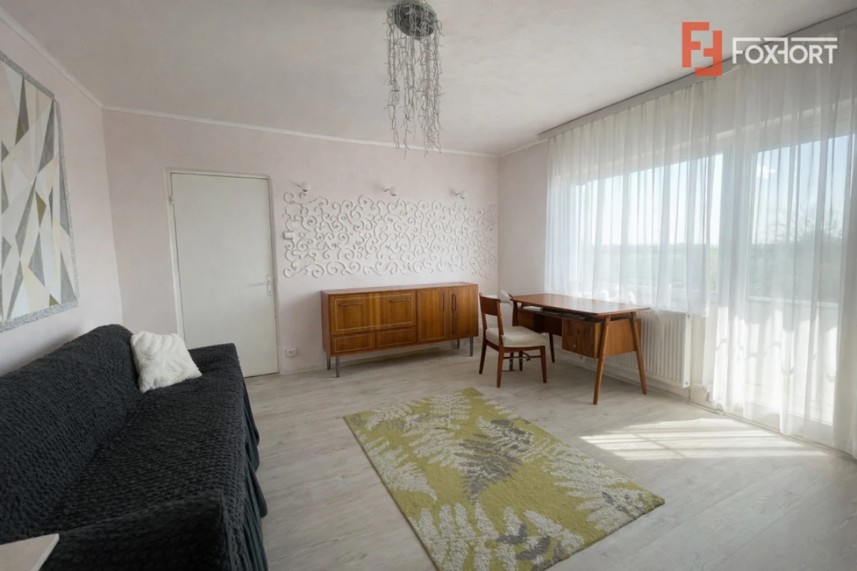 Apartament 3 camere, Micalaca, etaj 2 cu vedere spre malul Muresului - 1