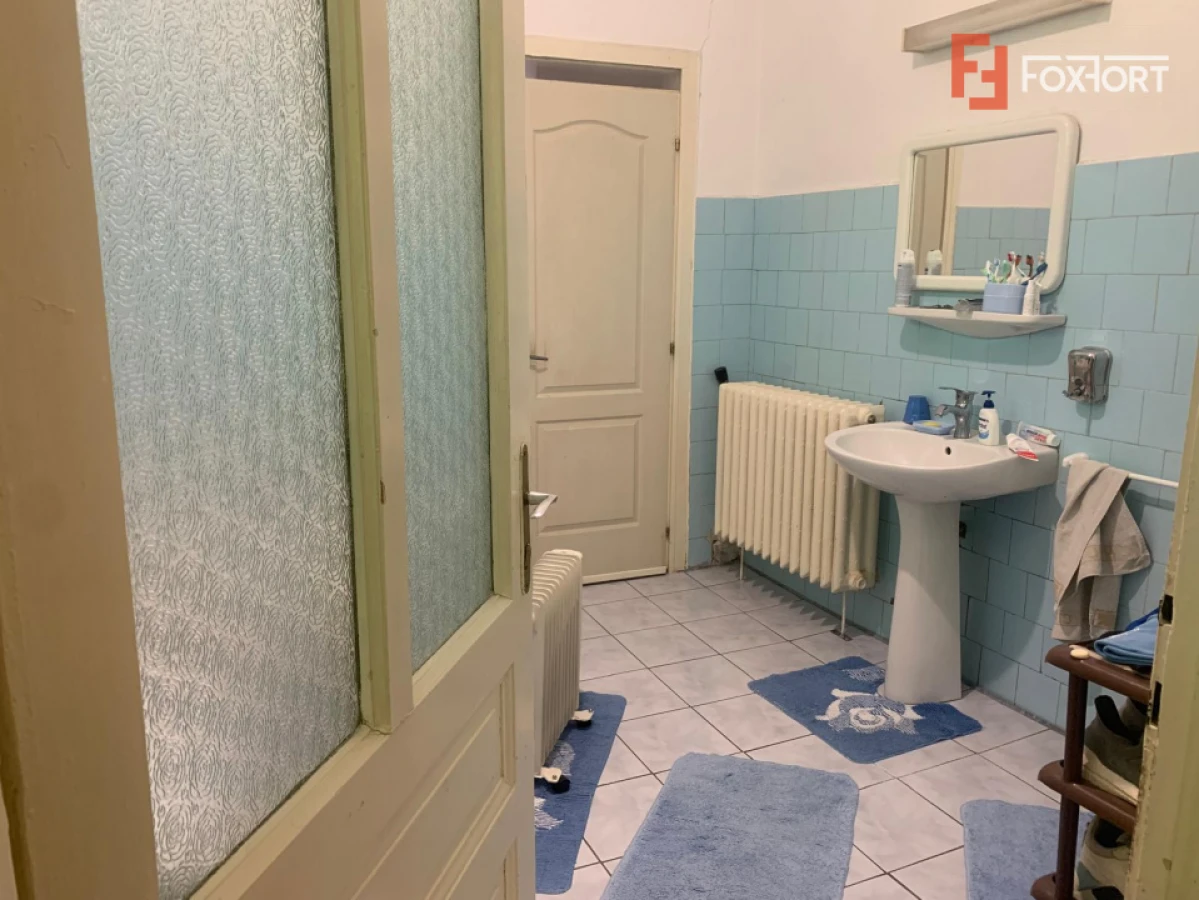 Casa individuala cu 3 imobile separate de vanzare in zona Iosefin - 9