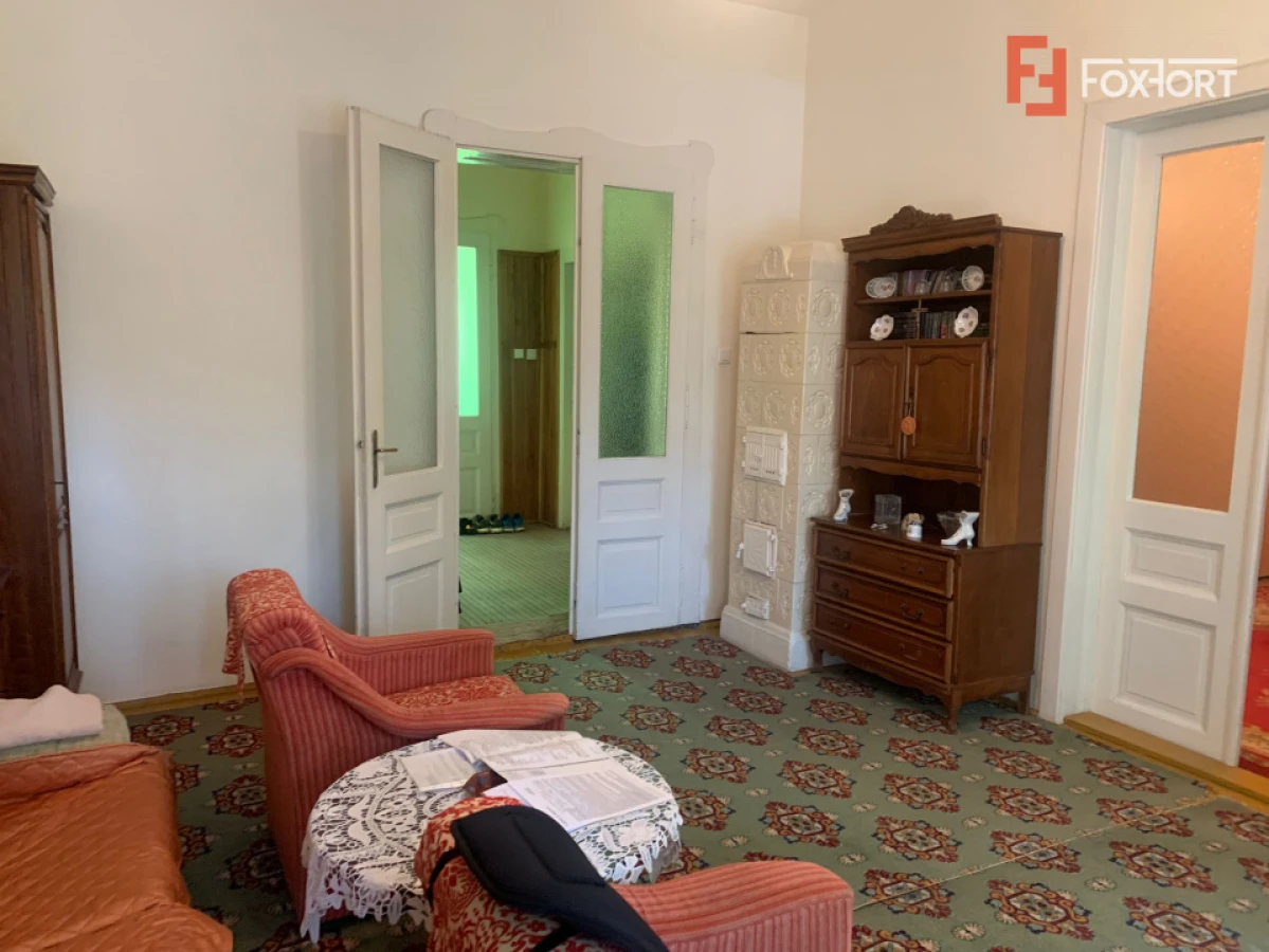 Casa individuala cu 3 imobile separate de vanzare in zona Iosefin - 7