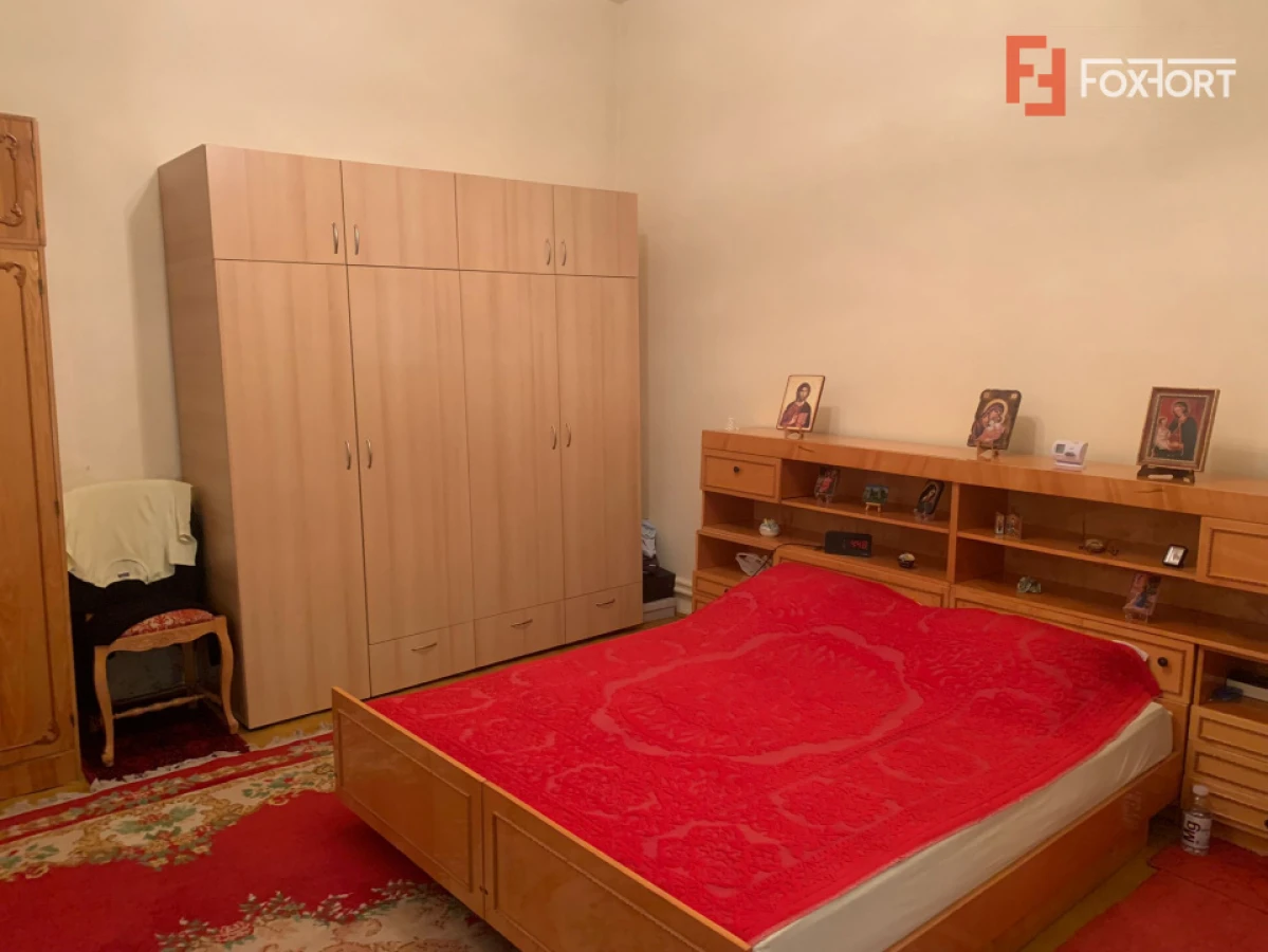 Casa individuala cu 3 imobile separate de vanzare in zona Iosefin - 6