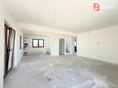 Casa individuala cu 5 camere | 583 mp teren | Toate utilitatile | Sacalaz