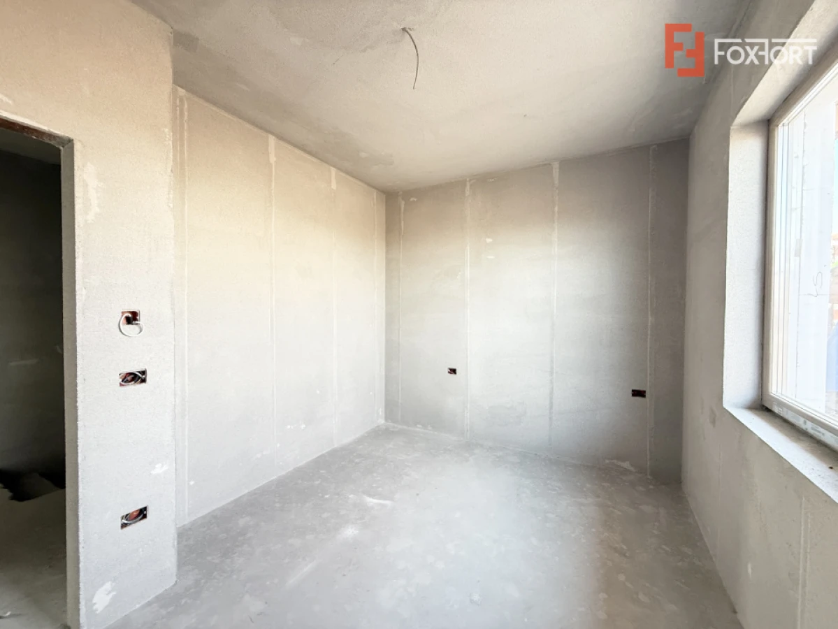 Duplex cu 4 camere | 101 mp utili | 390 mp teren | Toate utilitatile | Sacalaz - 10