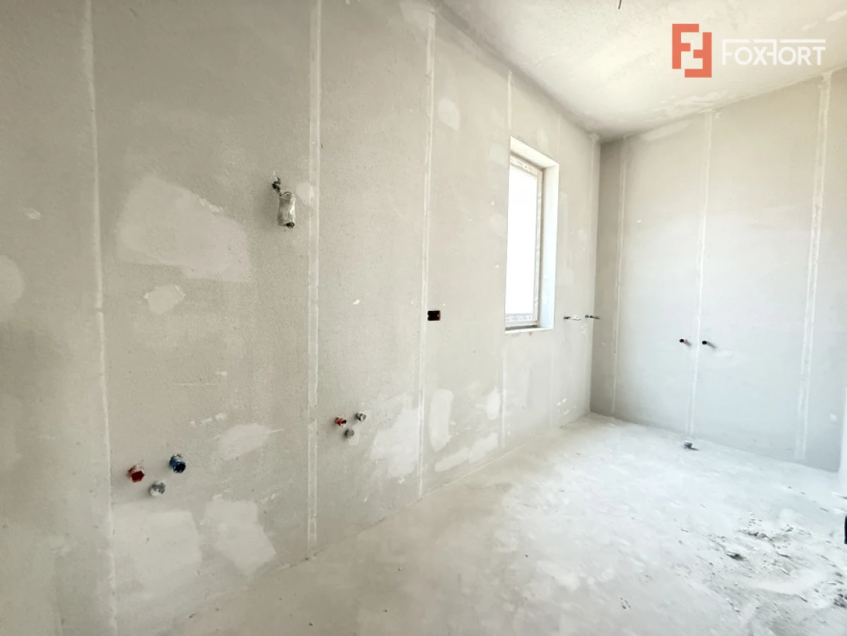 Duplex cu 4 camere | 101 mp utili | 390 mp teren | Toate utilitatile | Sacalaz - 8