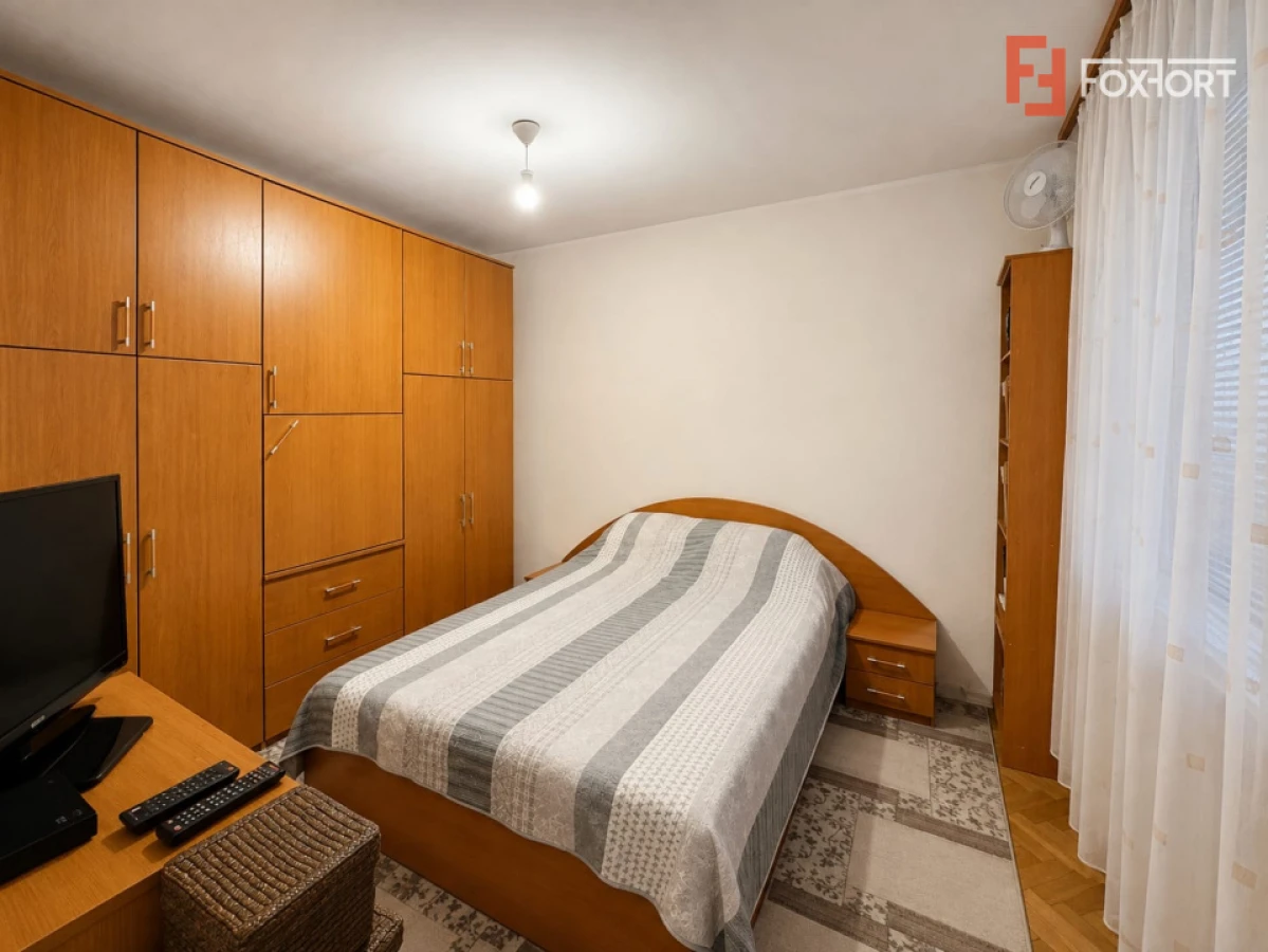 Apartament cu 3 camere de vanzare in zona Circumvalatiunii - 3