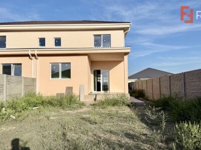Duplex la cheie 4 camere - toate utilitatile - Mosnita zona Lidl Nou