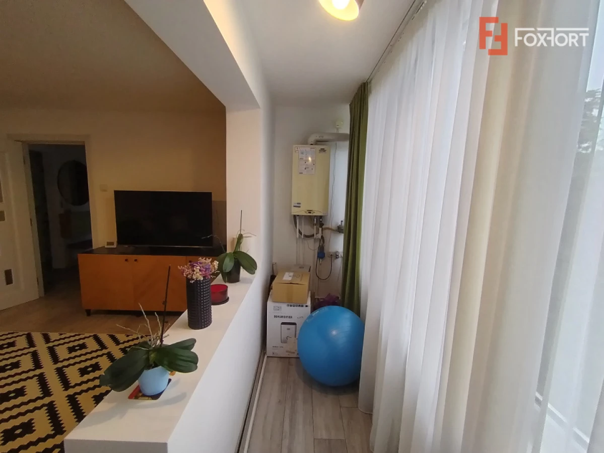 Apartament cu 3 camere si garaj de vanzare in Timisoara, zona P-ta Doina - 10