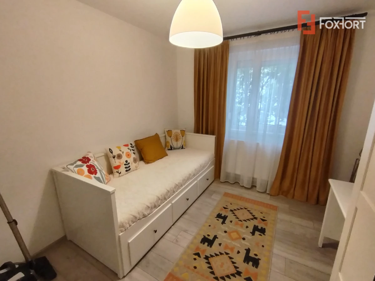 Apartament cu 3 camere si garaj de vanzare in Timisoara, zona P-ta Doina - 7