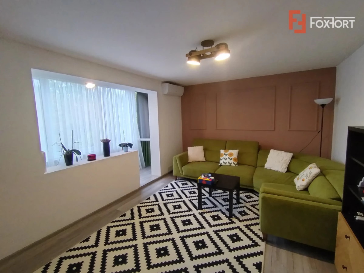 Apartament cu 3 camere si garaj de vanzare in Timisoara, zona P-ta Doina - 5