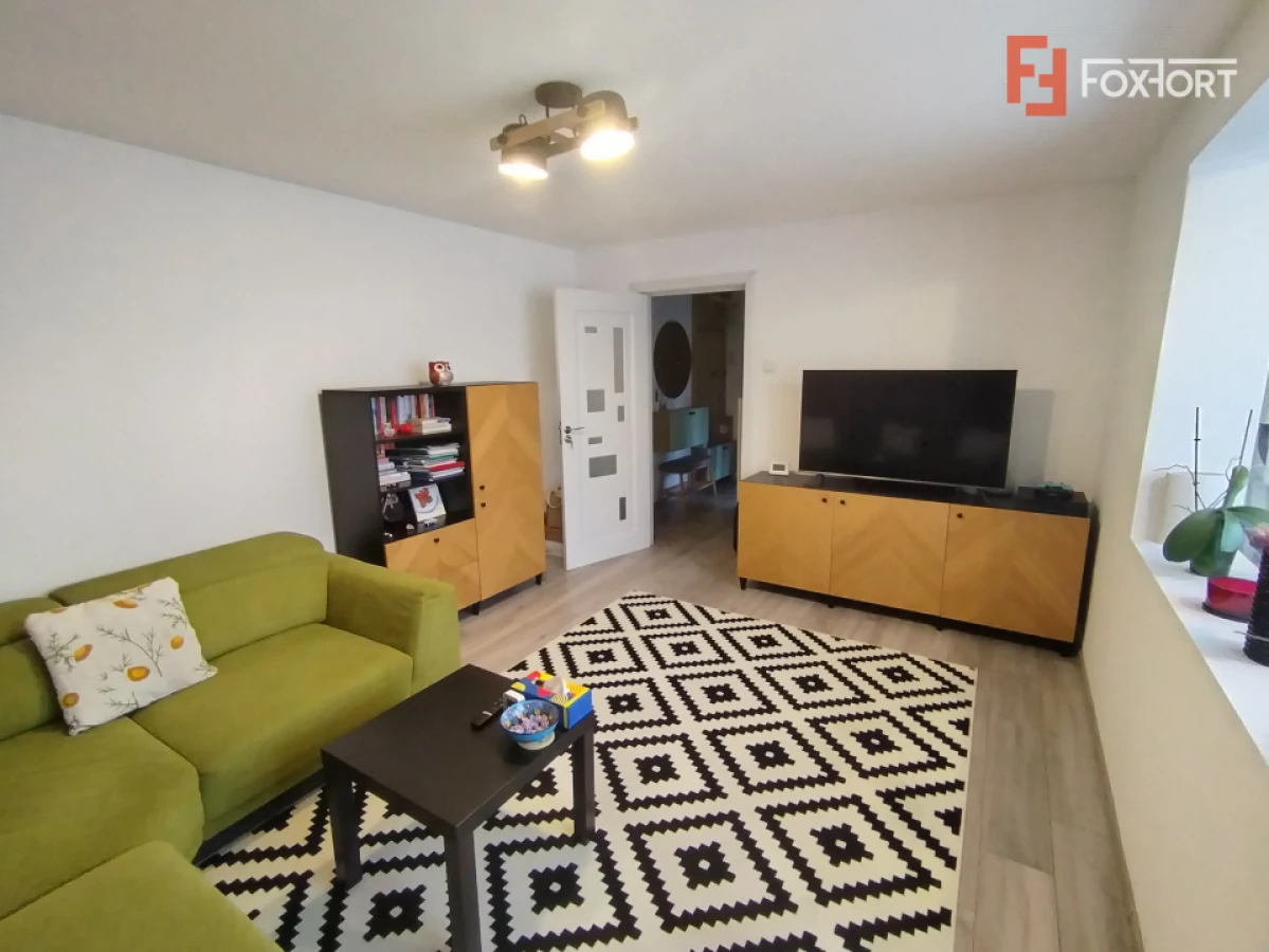 Apartament cu 3 camere si garaj de vanzare in Timisoara, zona P-ta Doina - 4