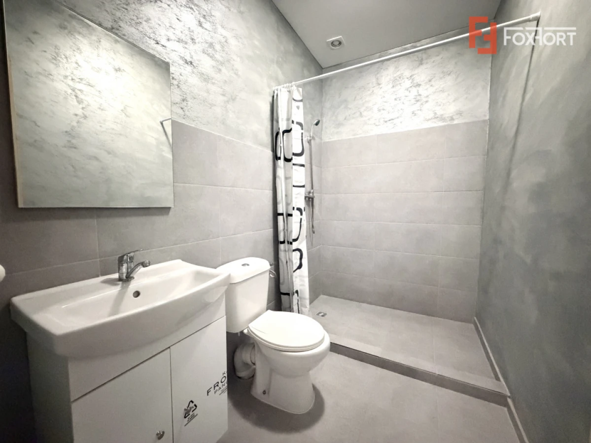 OPORTUNITATE INVESTITIE - 21 camere - Capacitate 93 de persoane - Dumbravita - 6
