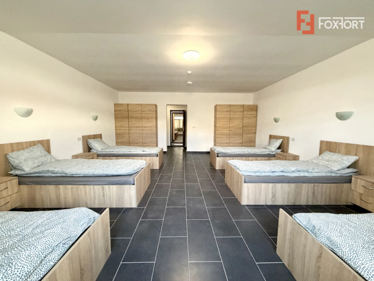 OPORTUNITATE INVESTITIE - 21 camere - Capacitate 93 de persoane - Dumbravita - 2
