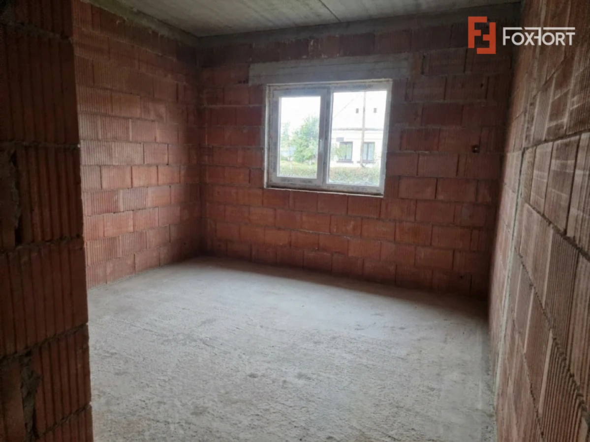 Duplex de vanzare cu 3 camere, localitate Izvin - 5