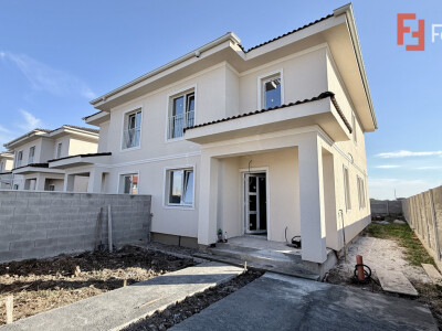 Duplex de vanzare 4 camere Kaufland - Mosnita Noua