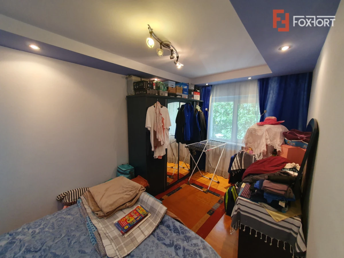 Apartament 3 camere, etaj 1, centrala proprie, bloc izolat - Zona Kiriac - 7