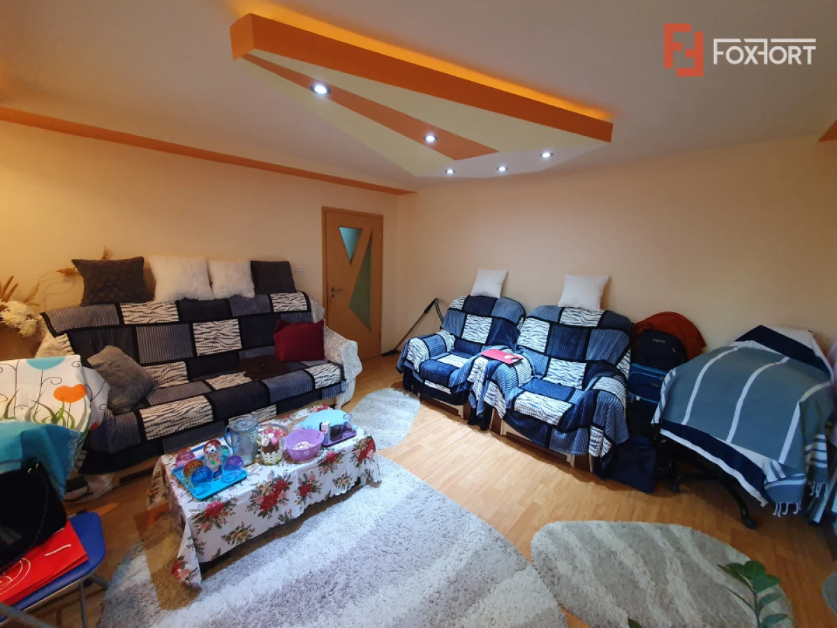 Apartament 3 camere, etaj 1, centrala proprie, bloc izolat - Zona Kiriac - 4