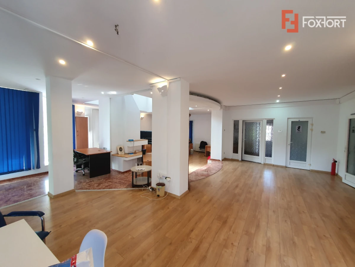 Proprietate impresionanta 606 mp utili, 706 mp teren | zona Braytim - 7