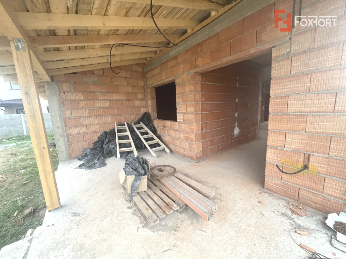 Duplex cu 3 camere si teren de 318 mp - Mosnita Noua - 6