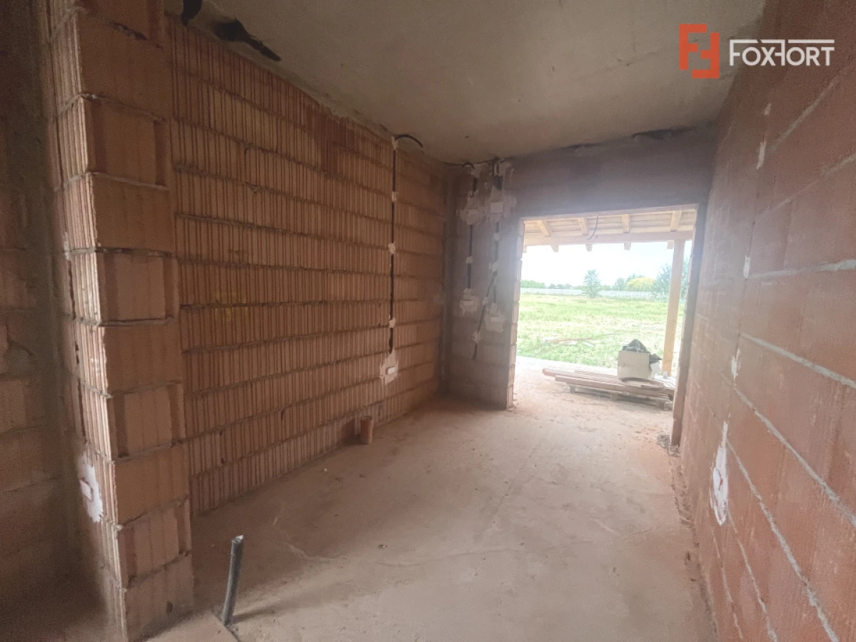 Duplex cu 3 camere si teren de 318 mp - Mosnita Noua - 4