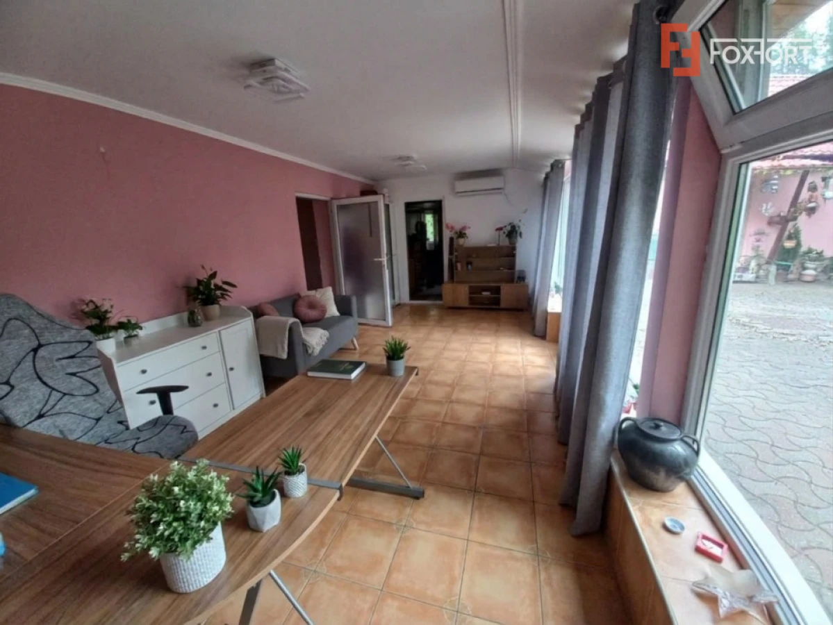 Potential de dezvoltare in 5-6 parcele 3.000 mp in Plopi | Front 27 m - 10