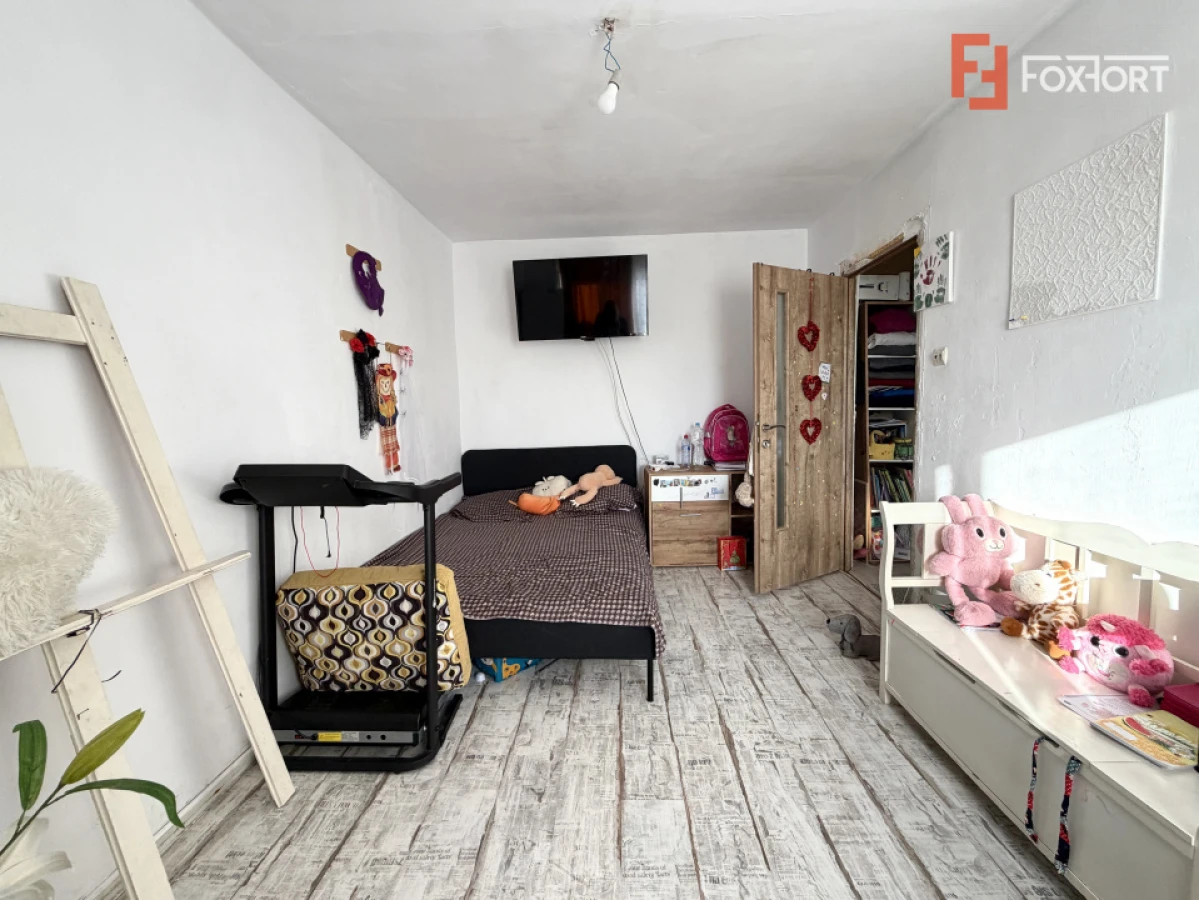 Apartament cu 2 camere - 50 mp, semidecomandat, zona Sagului - 7