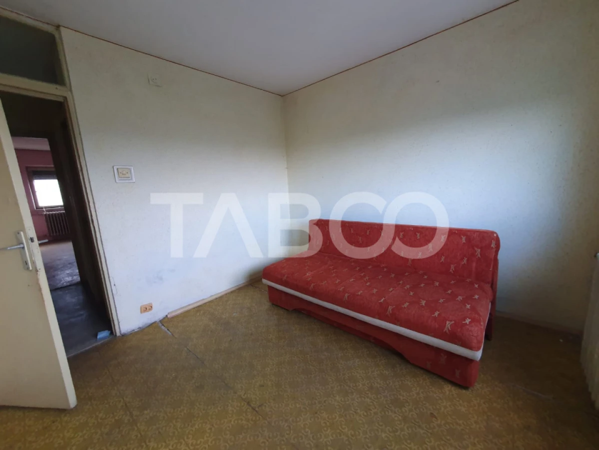 Apartament 2 camere decomandat 45 mp utili zona Plopului - 3