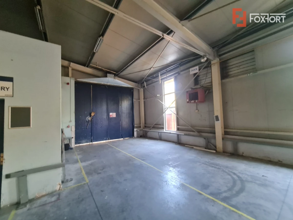 Spatiu generos de inchiriat in Deta, jud. Timis - 8