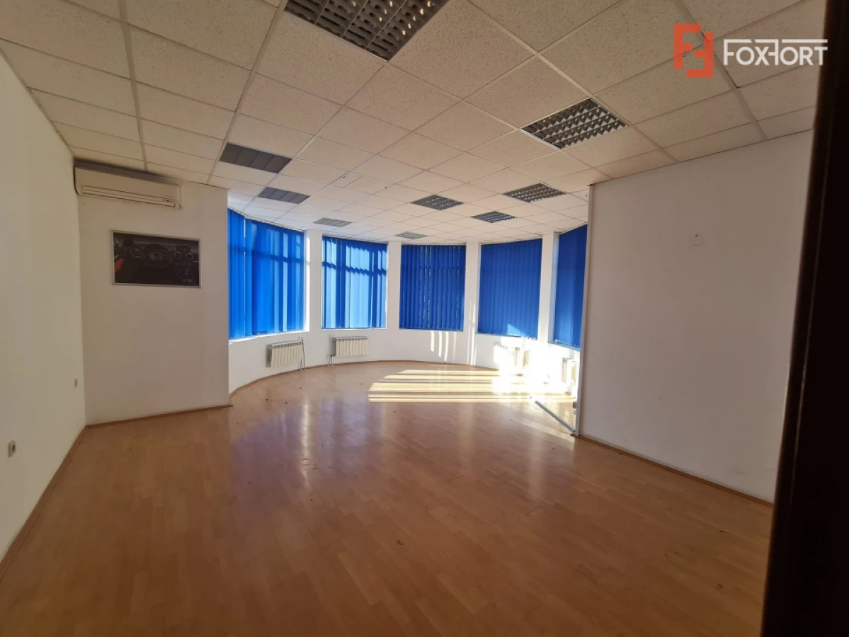 Spatiu generos de inchiriat in Deta, jud. Timis - 6