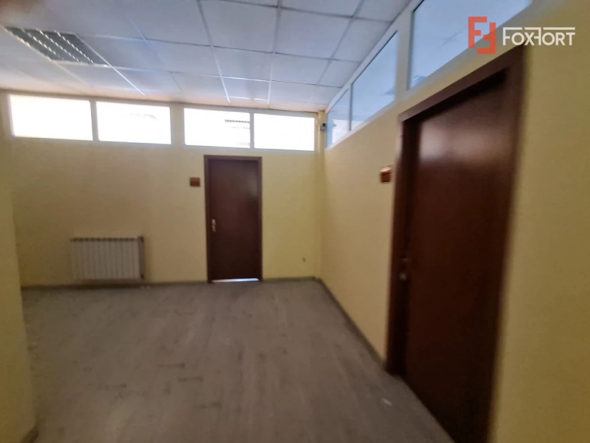 Spatiu generos de inchiriat in Deta, jud. Timis - 5