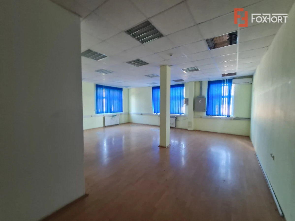 Spatiu generos de inchiriat in Deta, jud. Timis - 2