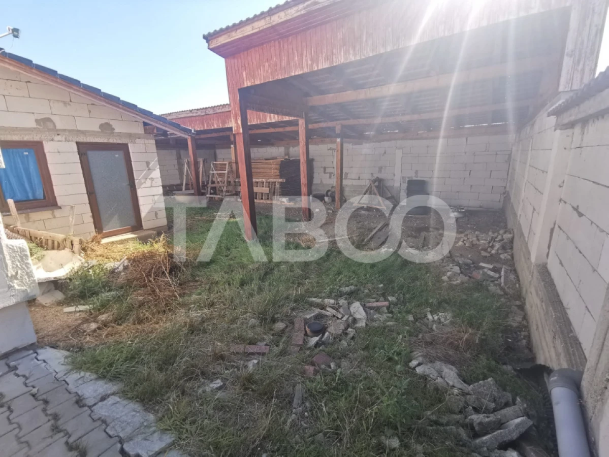 Casa individuala cu 5 camere in localitatea Miercurea Sibiului - 10